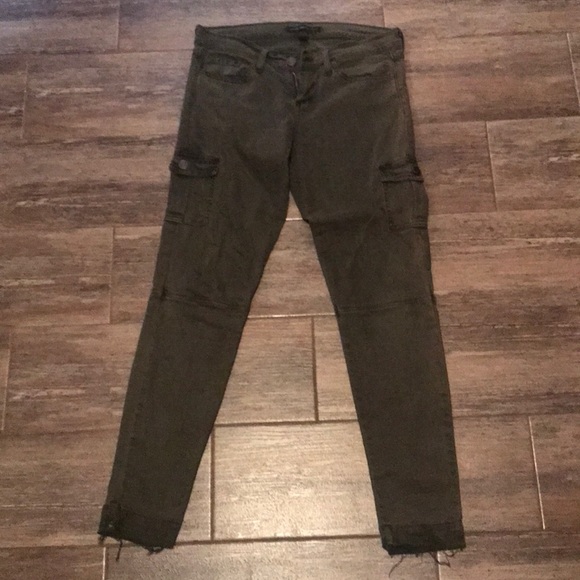 Green Jeans - Picture 3 of 3